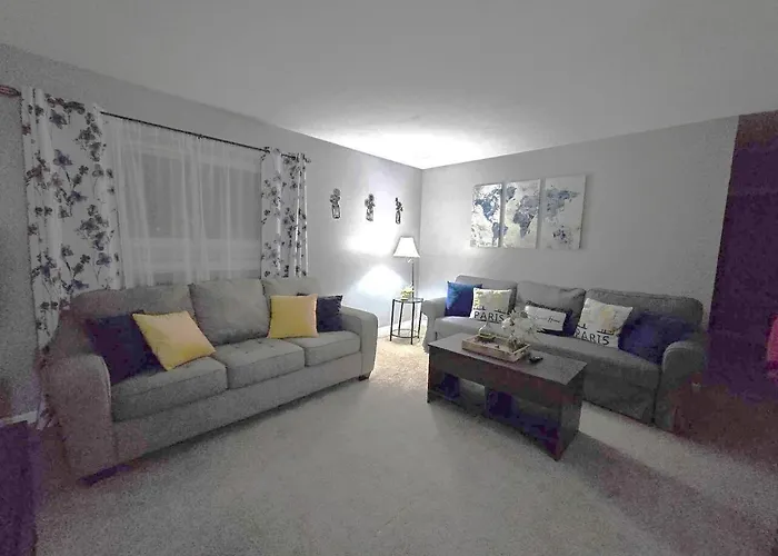 Holiday home House 3br 1.5 Bath/sleeps8/ Gamerm/dogfrdly/bbq Montgomery